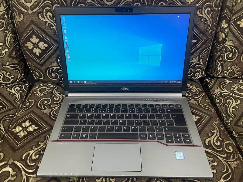 Fujitsu Core i5 6th gen laptop 0