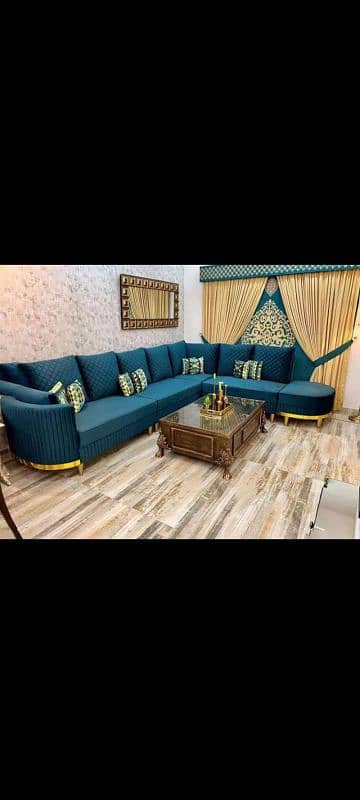 We have a curtain of sofa Poshish. Contact number 03469609848 9