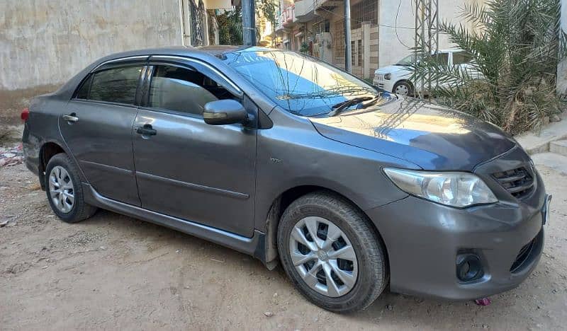 Toyota Corolla XLI 2013 3