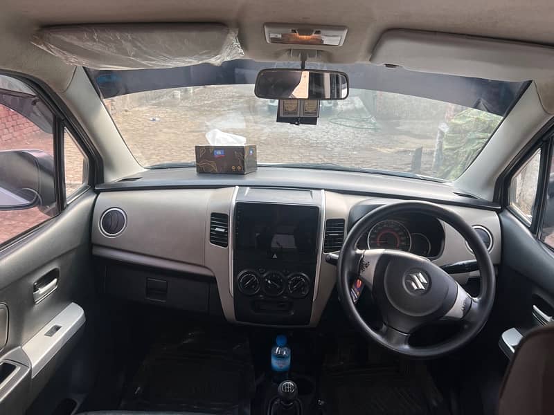 Suzuki Wagon R 2015 6