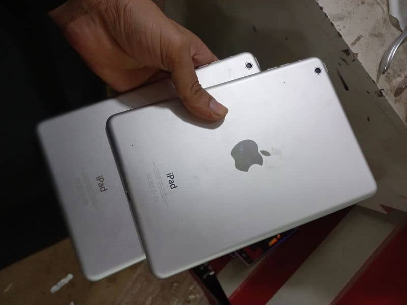 two apple iPad used icloud lock you can bypass 5