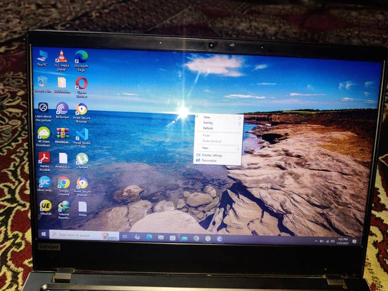 Lenovo core i3 7 generation 2