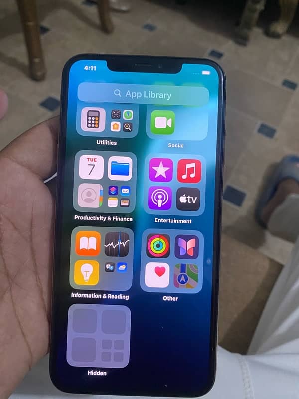 i phone xs max golden colour 8