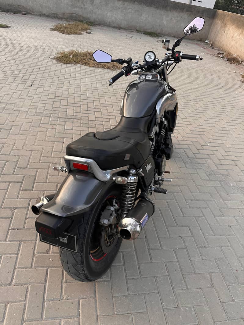 Yamaha V Max 1200 3