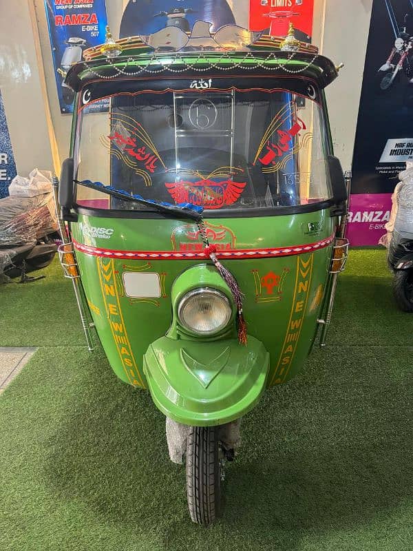 New asia double shok 6 seater close rickshaw 2025 0