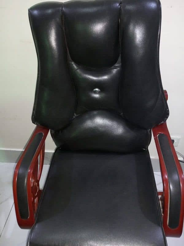 office chair 1