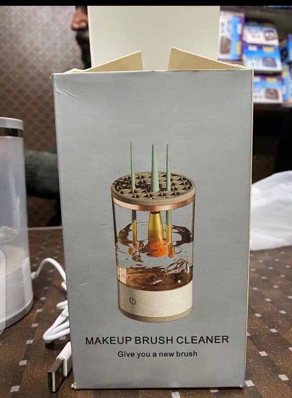 Makeup brush cleaner 1