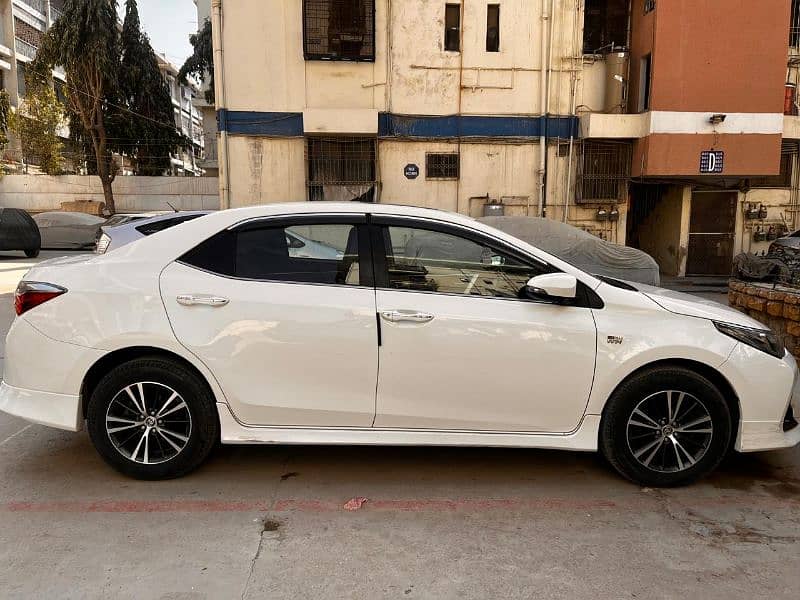 Toyota Altis Grande 2022 5