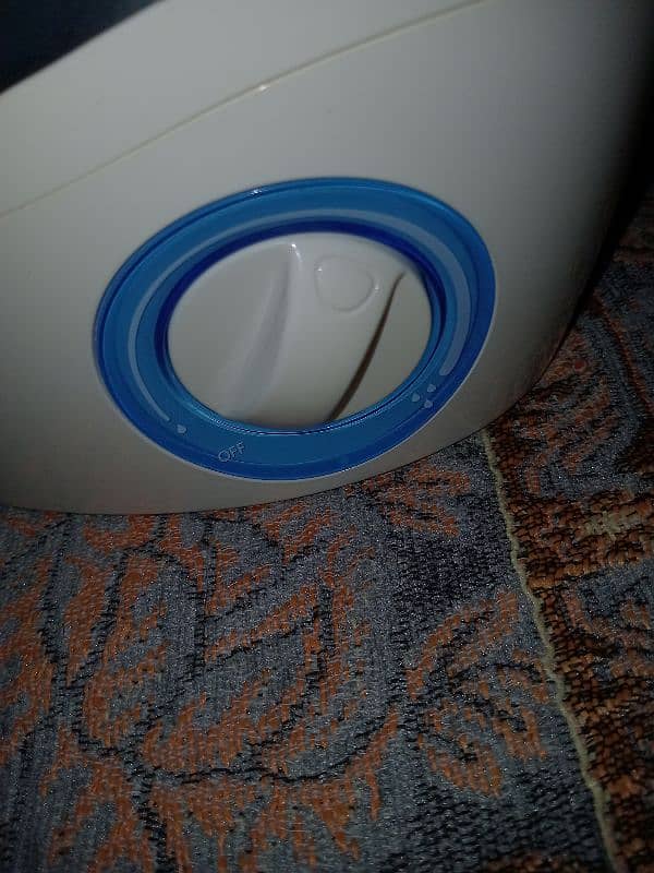 VICKS COOL MIST HUMIDIFIER 4