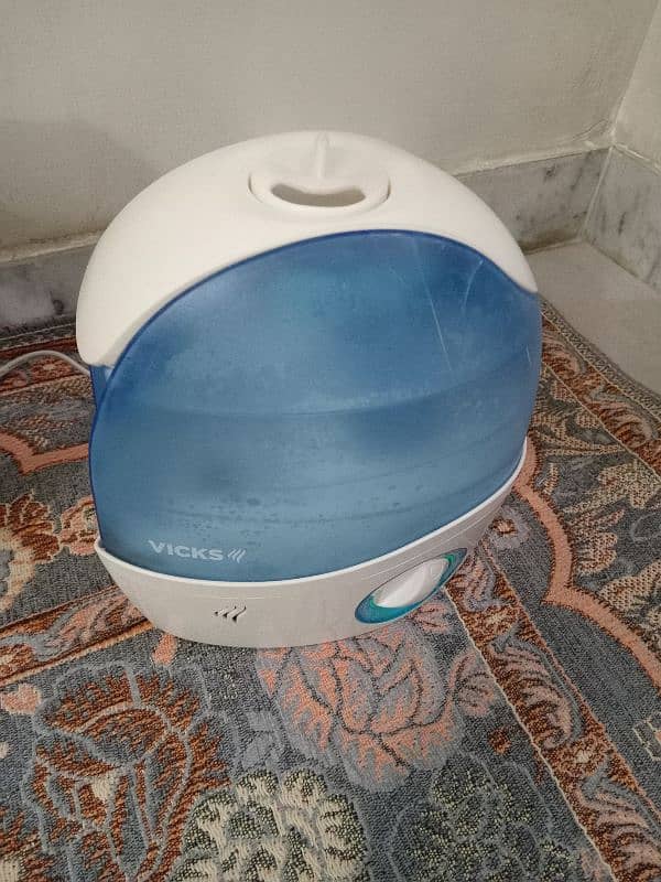 VICKS COOL MIST HUMIDIFIER 6