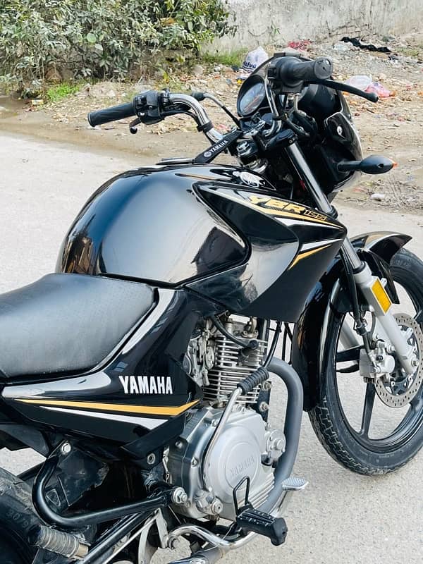 Yamaha ybr125 0