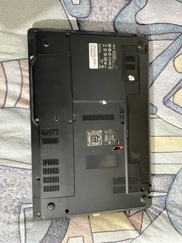 Acer TravelMate 5742 Series 5