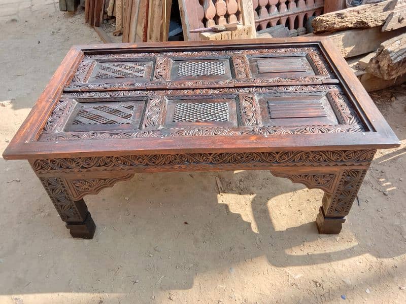 Centre table for sale. Antique design. Pure wood. 2