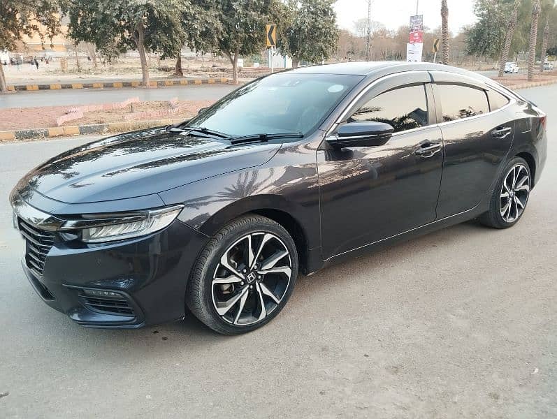 Honda Insight 2021 Black Style 2