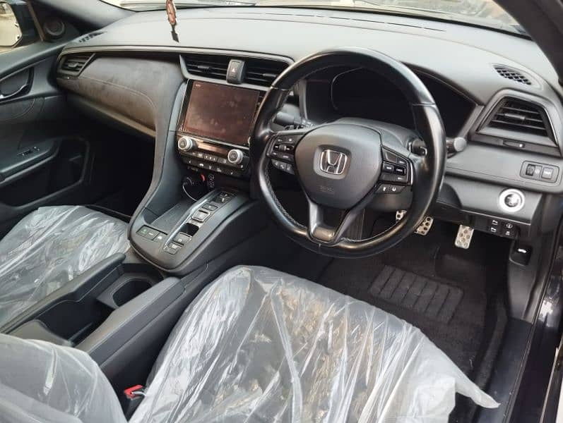 Honda Insight 2021 Black Style 7