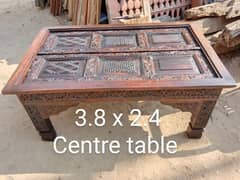 Centre table for sale. Antique design.