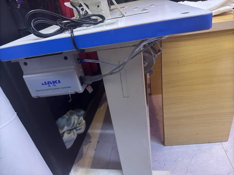 Brother or juki machine for commercial area 1