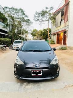 Toyota Aqua s push start 2014 model 2019 registration urgent sale