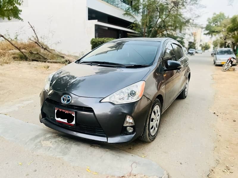 Toyota Aqua s push start 2014 model 2019 registration urgent sale 1