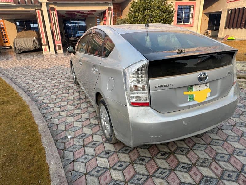 Toyota Prius 2011 5