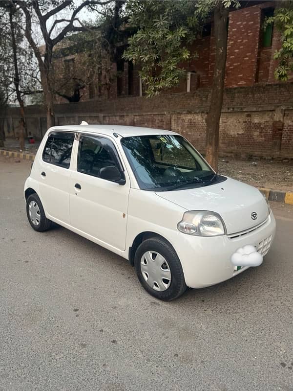 Daihatsu Esse 2011/2014 2