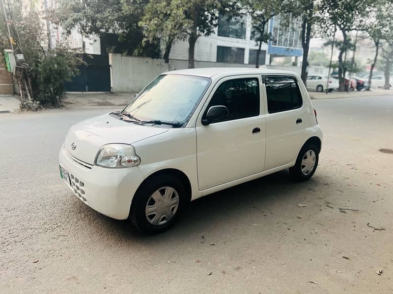 Daihatsu Esse 2011/2014 3