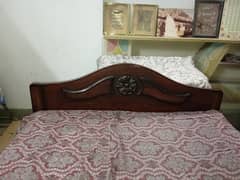 Wooden Bed old style in good condition