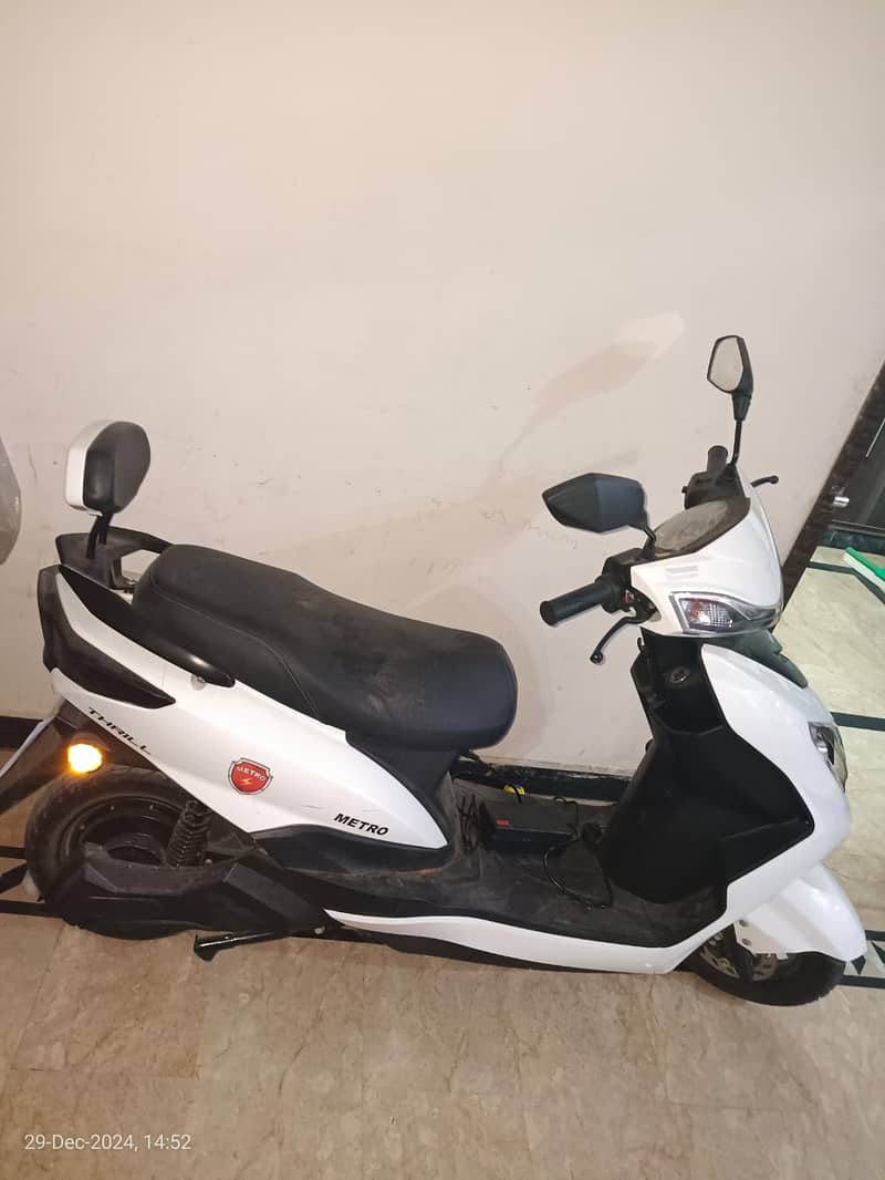 Metro thrill Electric bike for sale 1