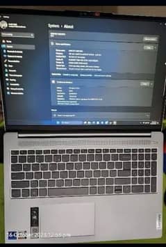 Lenovo IdeaPad Slim 5i Laptop i7 13th Gen 16GB DDR5 512GB NVME Metal