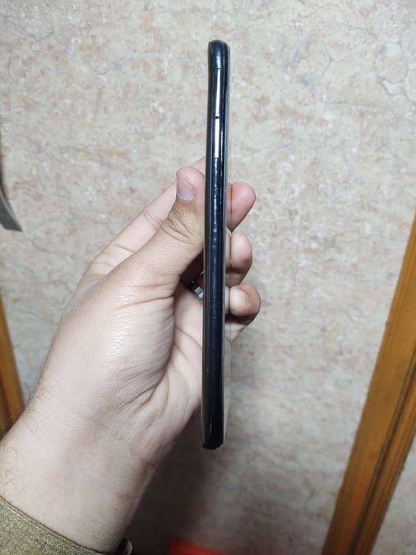 Oppo Reno 5 8/128 3