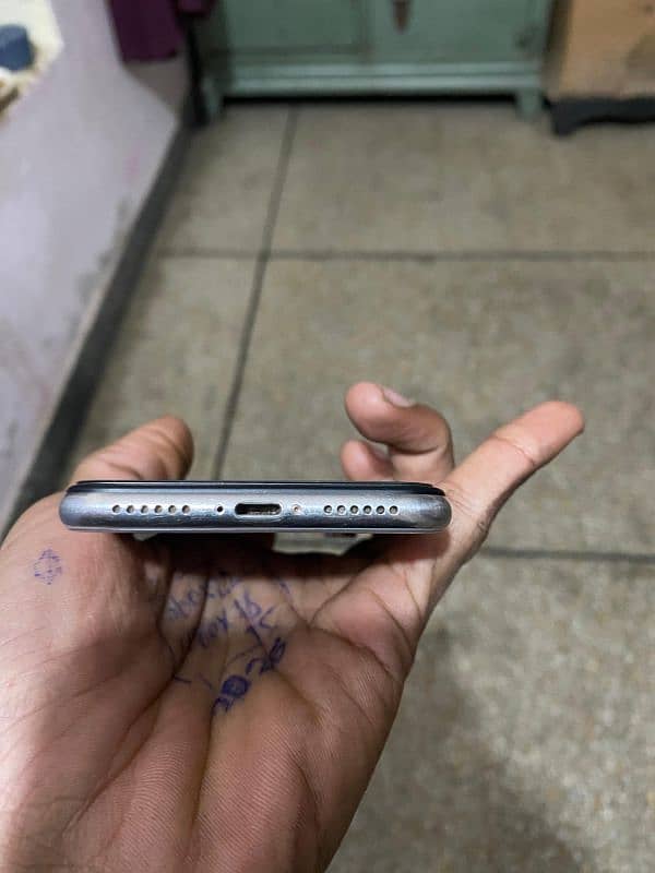 iphone X 64 Gb official Pta aproved Chiniot 4