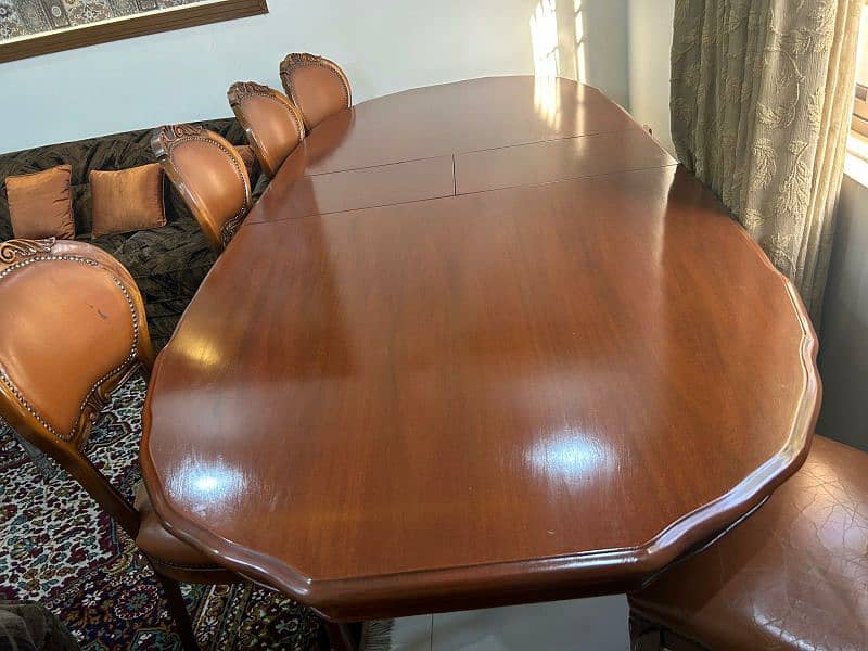 Dining table 3
