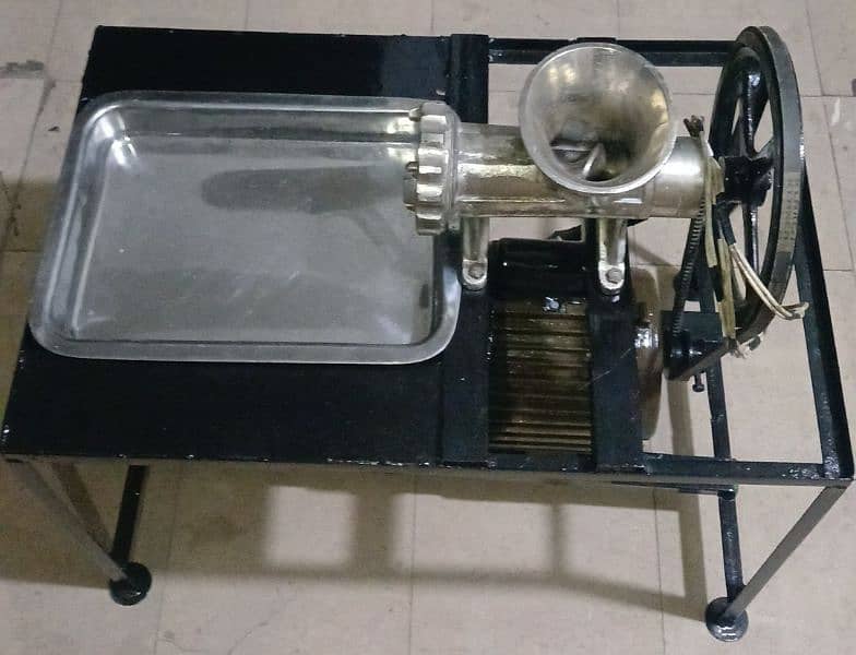 KEEMA MACHINE 1