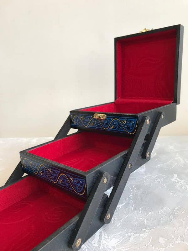 wooden hand painted three steps jewellery box/multi-purpose box 3