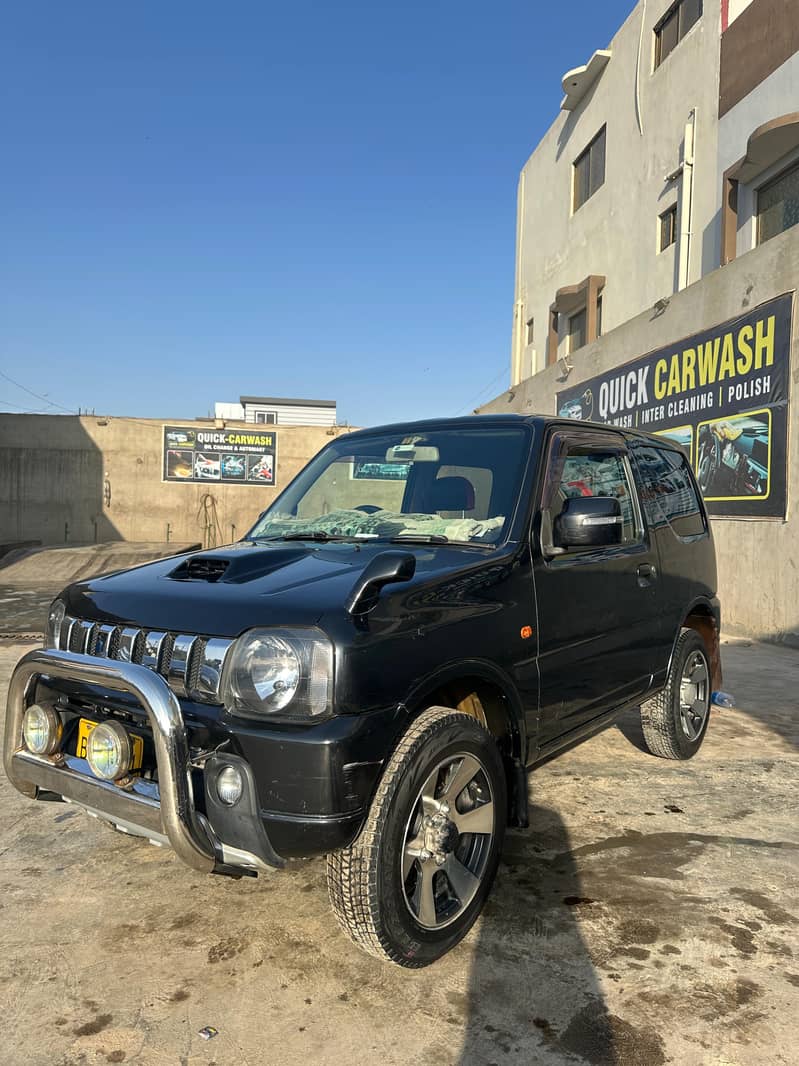 Suzuki Jimny 2011 0