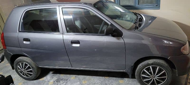 Suzuki Alto 2010 4