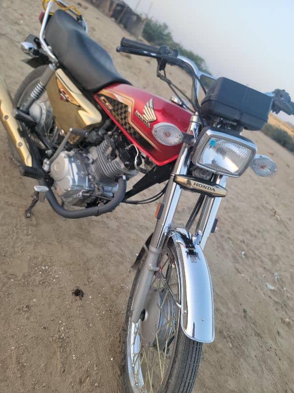 honda CD 125 Golden edition self start 3