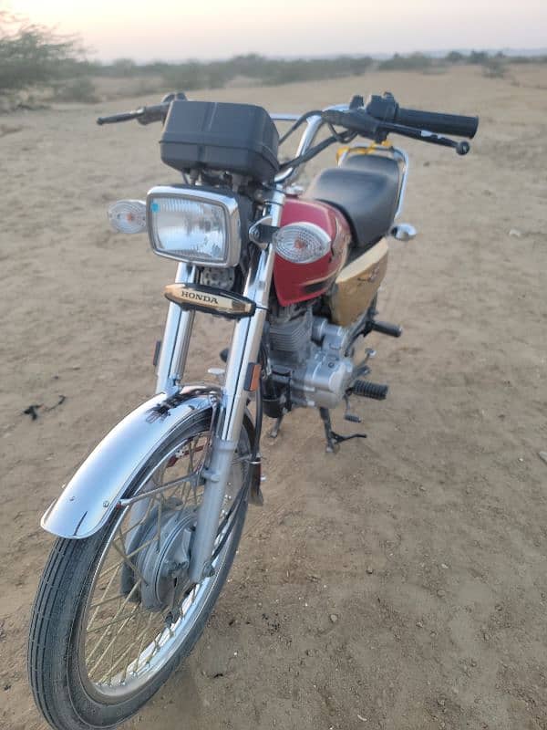 honda CD 125 Golden edition self start 4