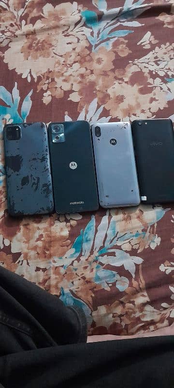 motorola, vivo and realme c11 for sale 2