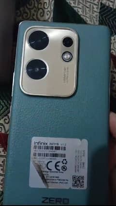 infinix zero 30 lush conditions with box and charger available