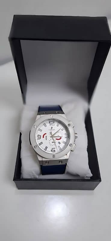 Tag White Silver Hublot watch 0323/7/3/1/8/4/0/4 0