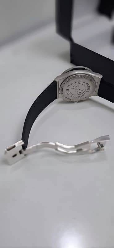 Tag White Silver Hublot watch 0323/7/3/1/8/4/0/4 4