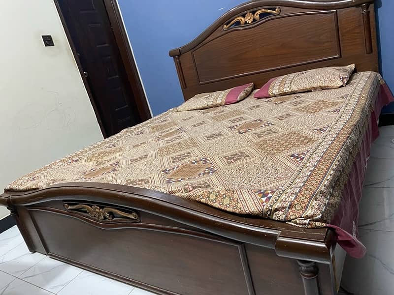 King Bed with Fresh Mattress 3