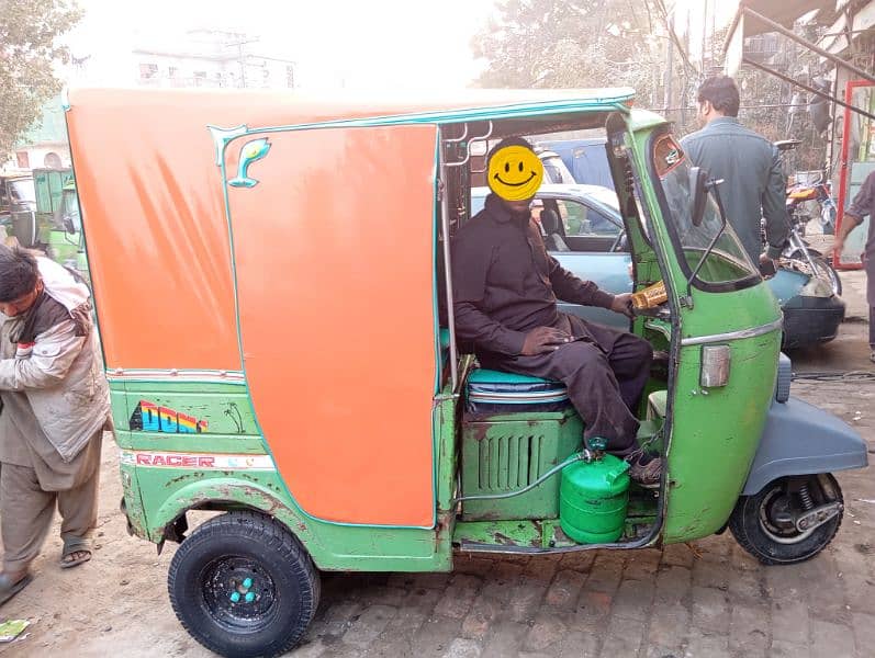 New asia auto rickshaw demand 185000 ratea Thora boht Kami hojy gi 2