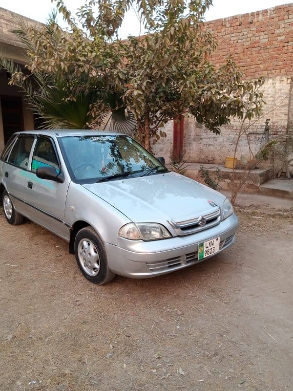 Suzuki Cultus 2001 0