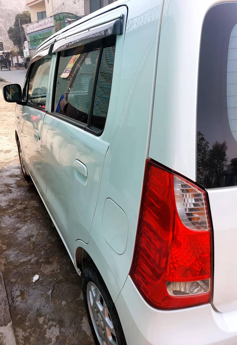 Suzuki Wagon R 2022 2