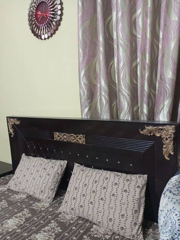 Double Bed With 2 Side Tables + Mattress 5