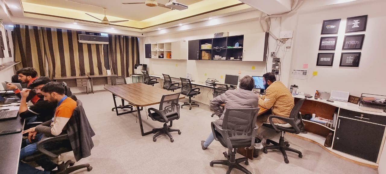 Furnished Office for Rent – Ideal for IT Companies, Call Centers 1