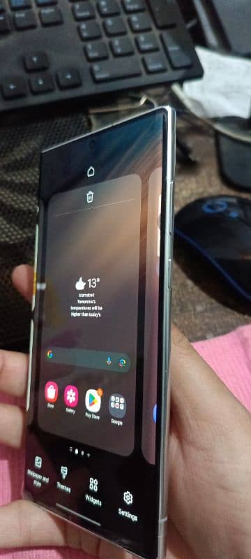 Samsung S22 Ultra 10/10 condition-PTA approved 3