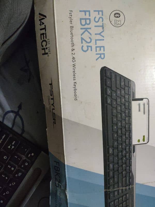 A4 Tech FBK25 Bluetooth & 2.4 G Wireless keyboard 2